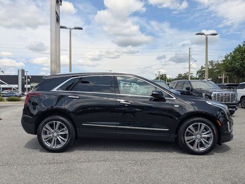 Used 2026 Cadillac XT5 Premium Luxury w/ Driver Assist Package FWD image 2