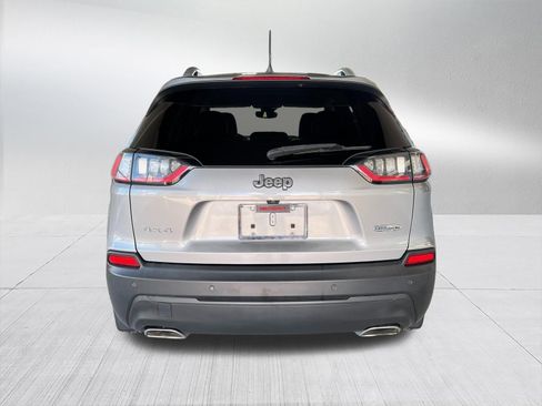 Used 2021 Jeep Cherokee Latitude Lux w/ Comfort/Convenience Group AWD/4WD image 5