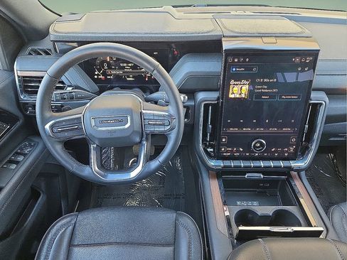 Used 2025 GMC Yukon Denali image 20