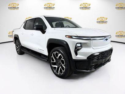 Used 2025 Chevrolet Silverado EV RST