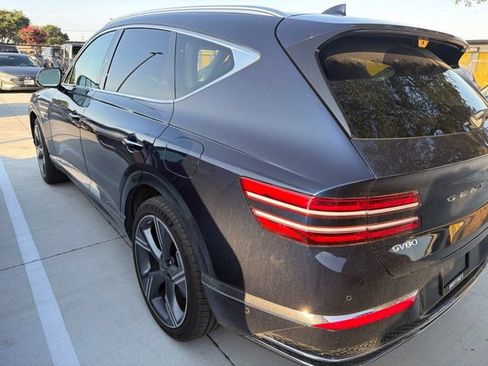 Used 2025 Genesis GV80 3.5T Prestige AWD/4WD image 4