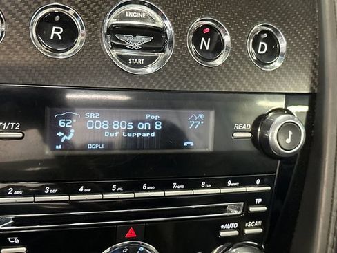 Used 2013 Aston Martin V8 Vantage S RWD image 18