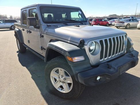 Used 2020 Jeep Gladiator Sport w/ Quick Order Package 24S image 1