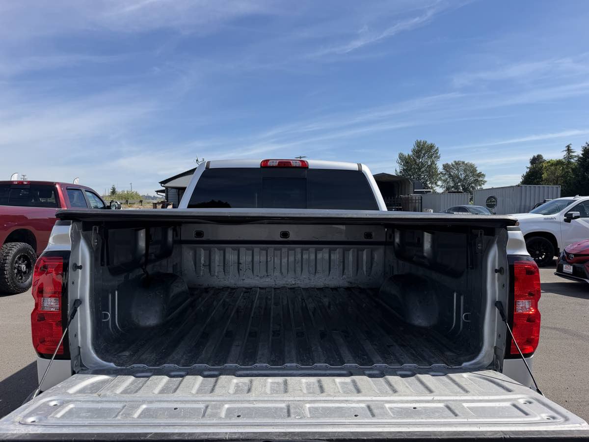 Used 2018 Chevrolet Silverado 1500 LT w/ Texas Edition AWD/4WD image 20