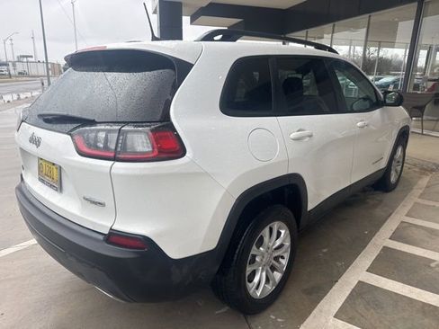 Used 2022 Jeep Cherokee Latitude Lux image 4