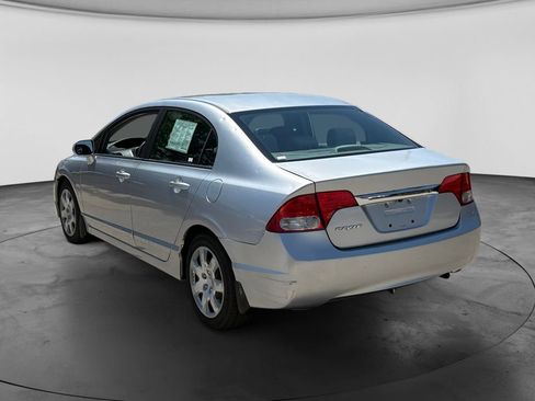 Used 2010 Honda Civic LX image 6