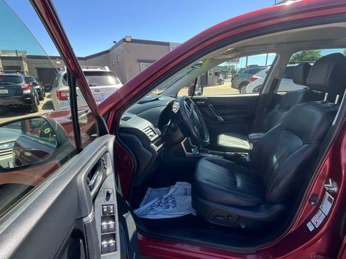 Used 2017 Subaru Forester 2.5i Touring AWD/4WD image 20