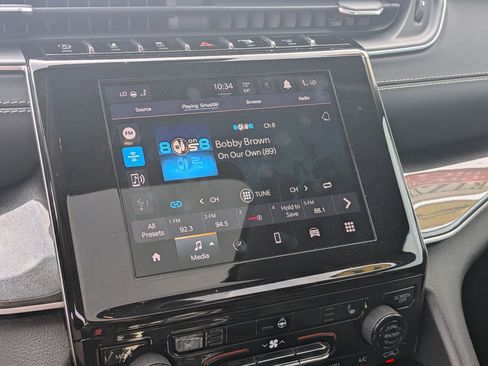 Certified 2021 Jeep Grand Cherokee L Laredo w/ Luxury Tech Group I image 20