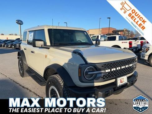New 2025 Ford Bronco Badlands w/ Sasquatch Package image 1