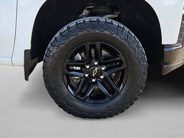 Used 2022 Chevrolet Silverado 1500 LT Trail Boss w/ Bed Protection Package AWD/4WD image 22