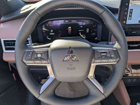 New 2026 Mitsubishi Outlander SEL FWD image 35