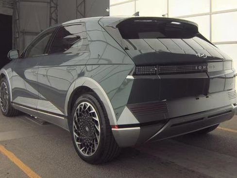 Used 2024 Hyundai Ioniq 5 Limited image 8