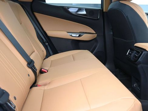 New 2026 Lexus NX 350 AWD image 19