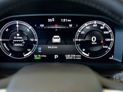 Used 2023 Mitsubishi Outlander SEL image 21