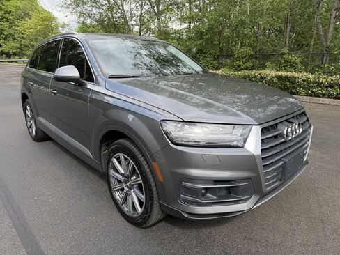 Used 2017 Audi Q7 3.0T Premium Plus w/ Premium Plus Package AWD/4WD image 3
