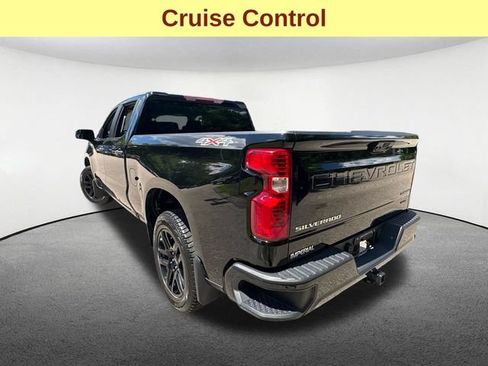 Used 2024 Chevrolet Silverado 1500 Custom AWD/4WD image 10