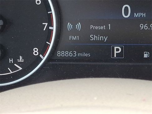 Used 2017 Nissan Murano S image 19