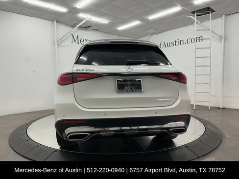 Used 2026 Mercedes-Benz GLC 300 image 7
