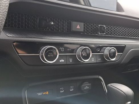 New 2026 Honda CR-V LX image 10