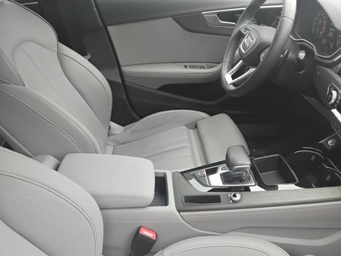 Used 2021 Audi A4 2.0T Premium Plus w/ Premium Plus Package image 25
