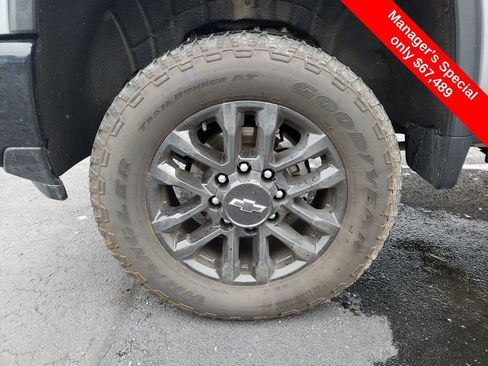 Used 2025 Chevrolet Silverado 2500 LTZ w/ LTZ Plus Package AWD/4WD image 26
