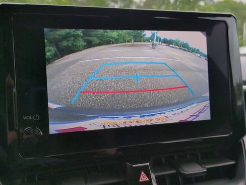 Used 2023 Toyota Corolla LE FWD image 19