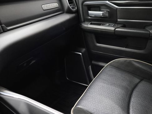 Used 2022 RAM 3500 Laramie image 14