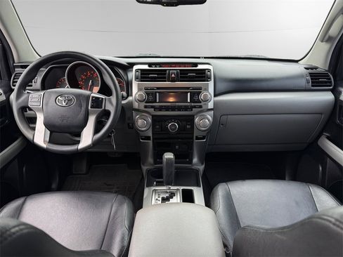 Used 2012 Toyota 4Runner SR5 image 10