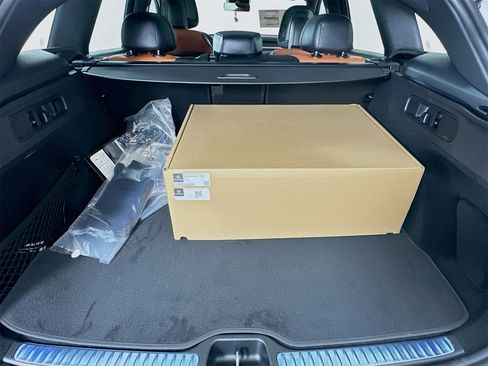 New 2026 Mercedes-Benz GLC 43 AMG 4MATIC image 29