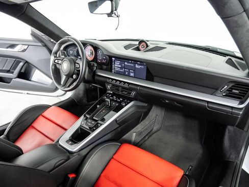 Certified 2021 Porsche 911 Turbo S image 21