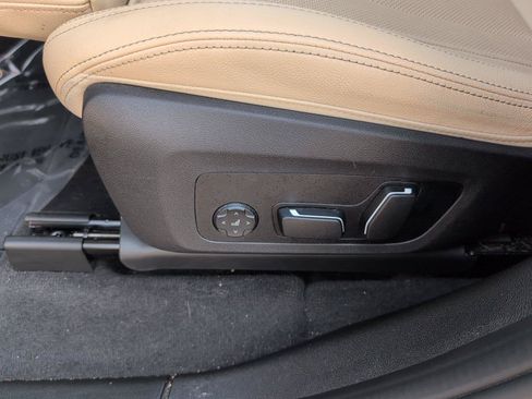 Used 2024 BMW X3 sDrive30i w/ Premium Package w/ZPA RWD image 12