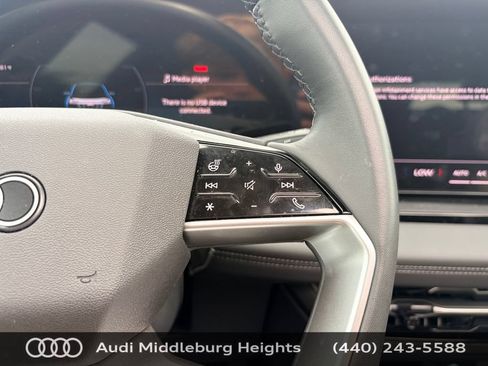 Certified 2025 Audi Q6 e-tron Premium Plus w/ Premium Plus AWD/4WD image 23