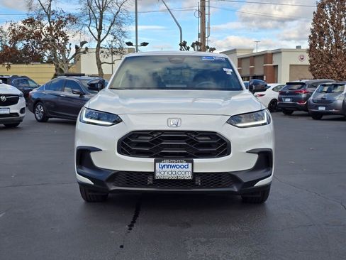 Certified 2024 Honda HR-V Sport image 10