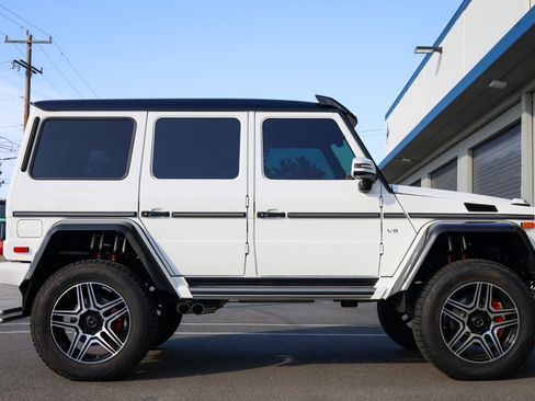 Used 2017 Mercedes-Benz G 550 Squared image 38