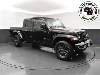 New 2025 Jeep Gladiator Sport