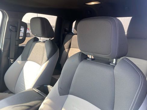 Used 2025 Toyota Tacoma TRD Off-Road image 20