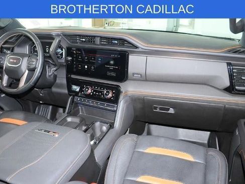 Used 2024 GMC Sierra 2500 AT4 w/ AT4 Premium Plus Package AWD/4WD image 30