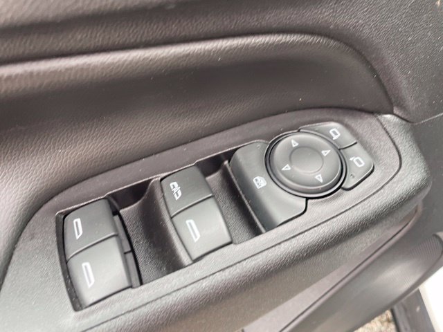 Used 2019 Chevrolet Equinox LT FWD image 10