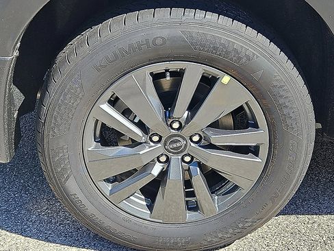 New 2025 Nissan Pathfinder SV w/ Black Appearance Package image 7