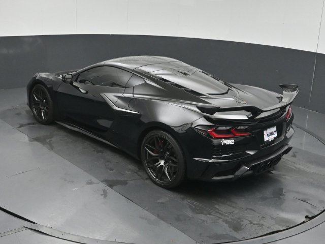 Used 2024 Chevrolet Corvette Z06 RWD image 47