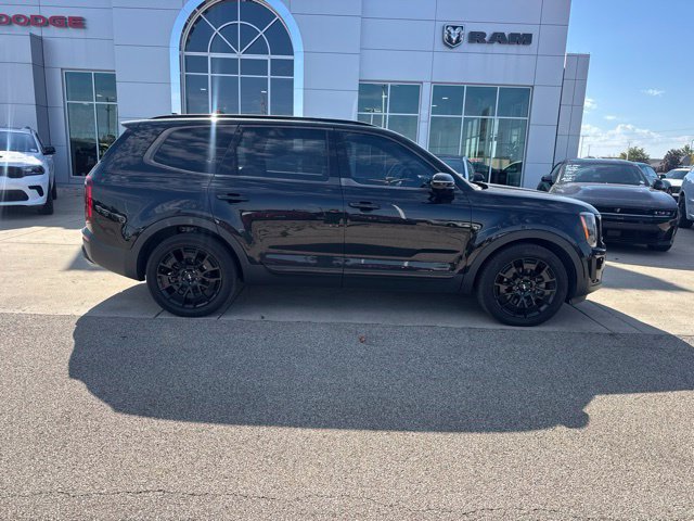 Used 2022 Kia Telluride SX w/ SX Prestige Package AWD/4WD image 5