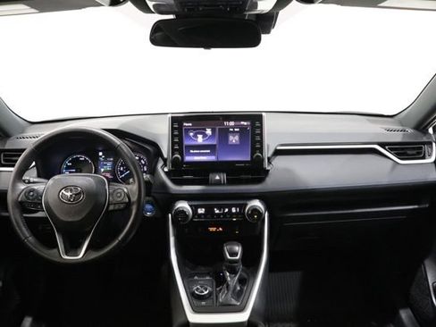 Used 2022 Toyota RAV4 SE w/ Convenience Package AWD/4WD image 15