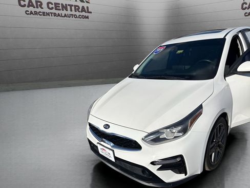 Used 2019 Kia Forte S w/ S Premium Package image 9