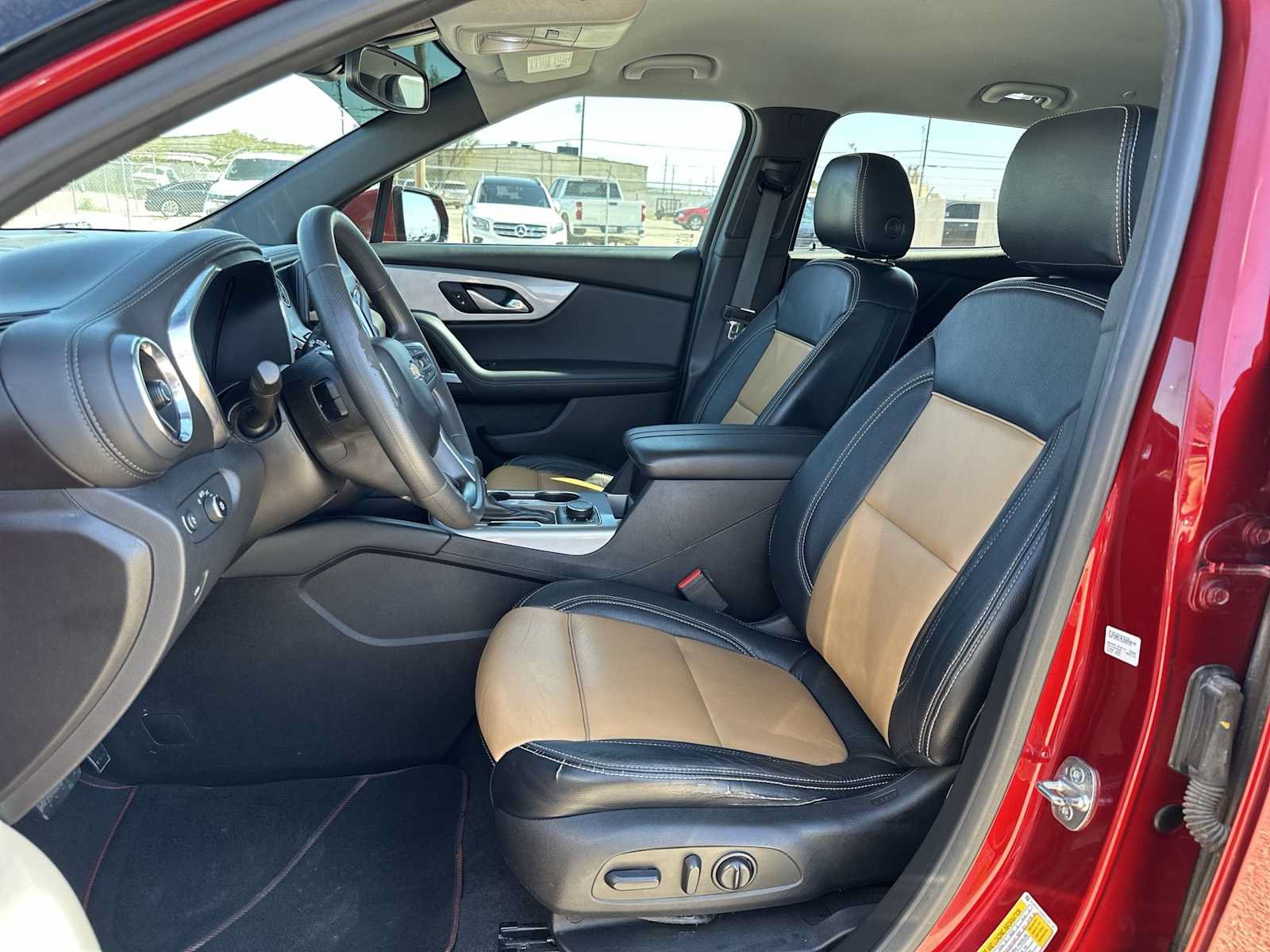 Used 2022 Chevrolet Blazer LT FWD image 19