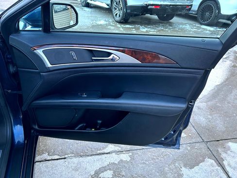 Used 2017 Lincoln MKZ Reserve w/ Climate Package image 15