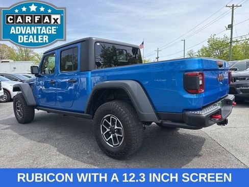 Used 2024 Jeep Gladiator Rubicon w/ Convenience Group AWD/4WD image 22