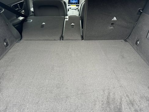 New 2026 Mercedes-Benz GLC 300 4MATIC image 15