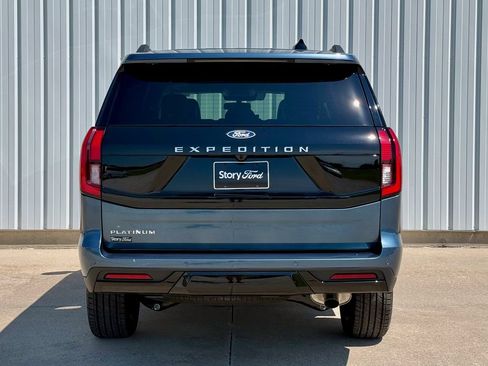 New 2027 Ford Expedition Platinum w/ Driver's Package AWD/4WD image 5
