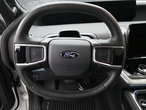 New 2026 Ford Expedition Max Platinum w/ Stealth Appearance Package image 27