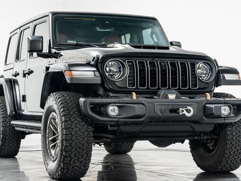 Used 2024 Jeep Wrangler Unlimited Rubicon 392 AWD/4WD image 3
